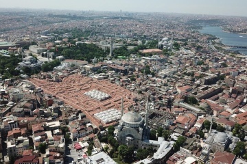 İstanbul İli Fatih İlçesi Kapalıçarşı Yenileme Alanı Kapalıçarşı Kat Malikleri Yönetim Sınırında Kalan Kısımda Beden Duvarlarının Ve Sokaklarında Yapılan Uygulama Çalışmaları Tamamlanma İşi